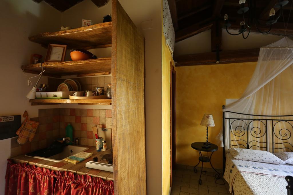 B&B La Casuccia Di אסיסי מראה חיצוני תמונה